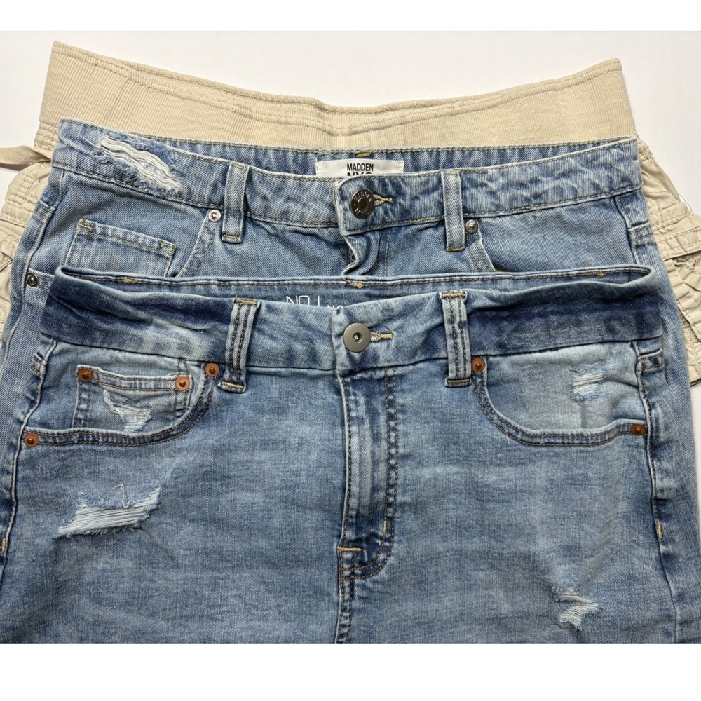 Lot of 3!‎ L- Almost Famous Shorts, NOBO size 13 Skirt, Madden NY shorts 11